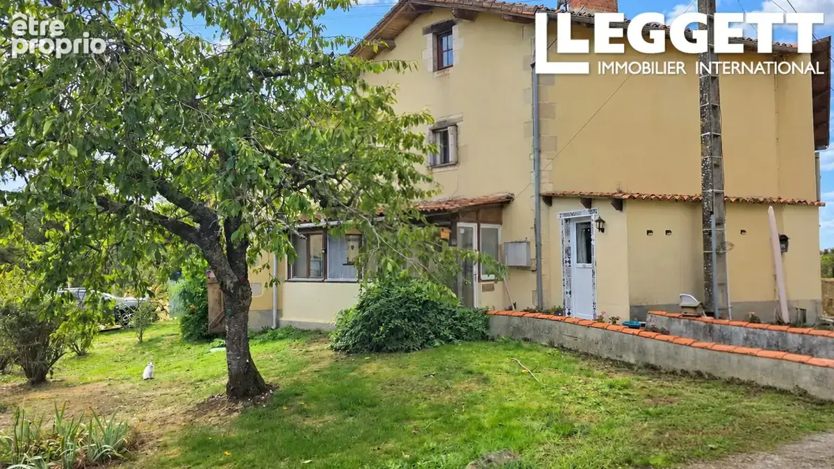 Maison à LESTERPS