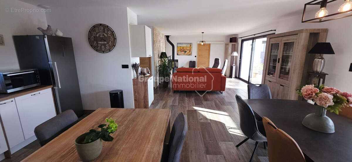 Maison à GOUDARGUES