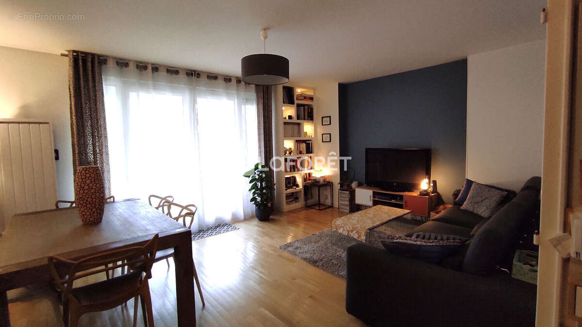 Appartement à ROSNY-SOUS-BOIS