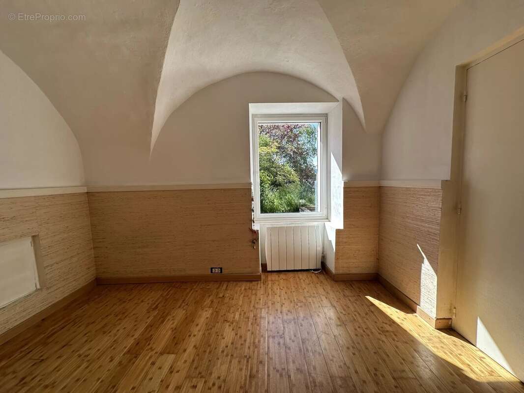 Maison à PELLEAUTIER