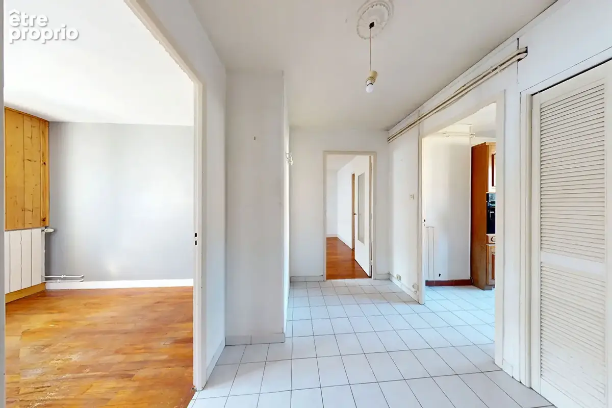 Appartement à SAINT-MARTIN-D'HERES