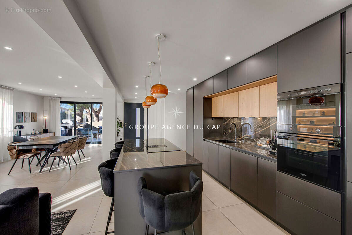 Appartement à SAINT-RAPHAEL