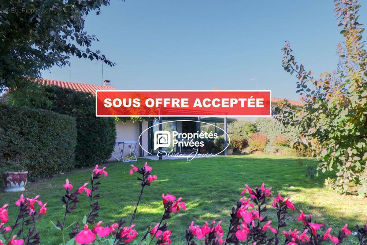 Maison à LE MAY-SUR-EVRE
