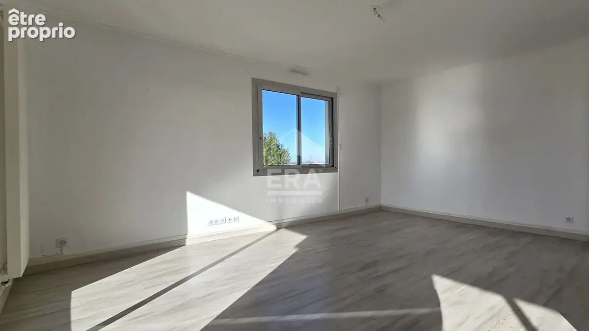 Appartement Dieppe - Quartier "Caude-Côte" - 4 pièce(s) 90m² - photo 2
