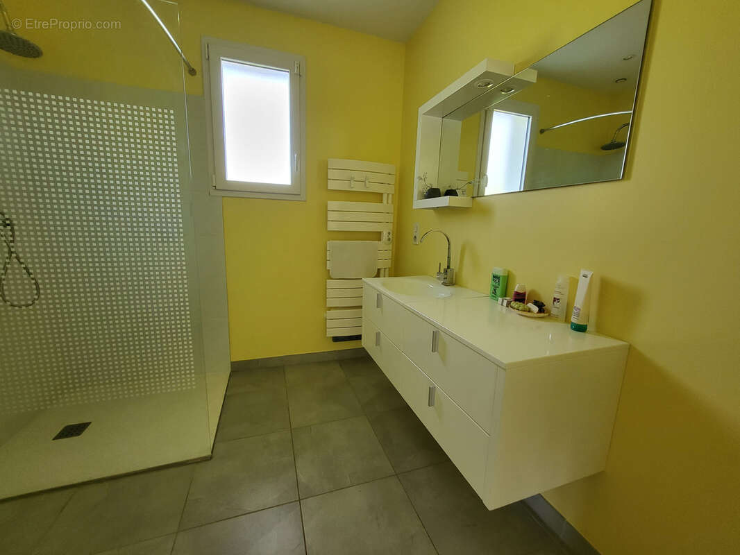 Maison à CASTILLONNES