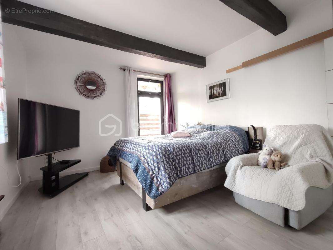 Maison de ville, quatre chambres, terrain - photo 9
