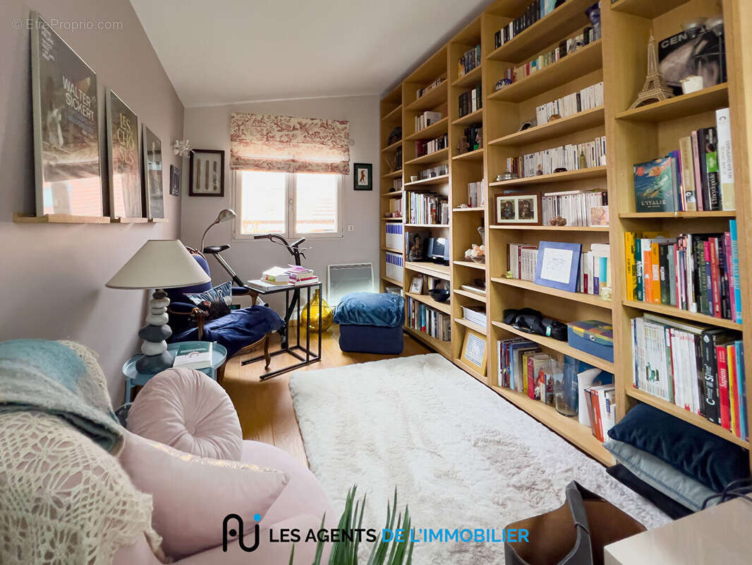 Maison à NANTERRE