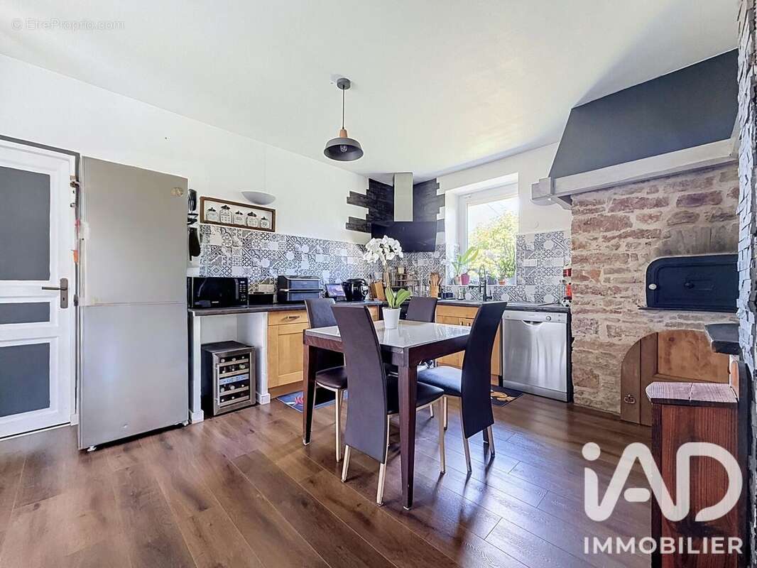 Maison 144 m² à Flammerans  - photo 5