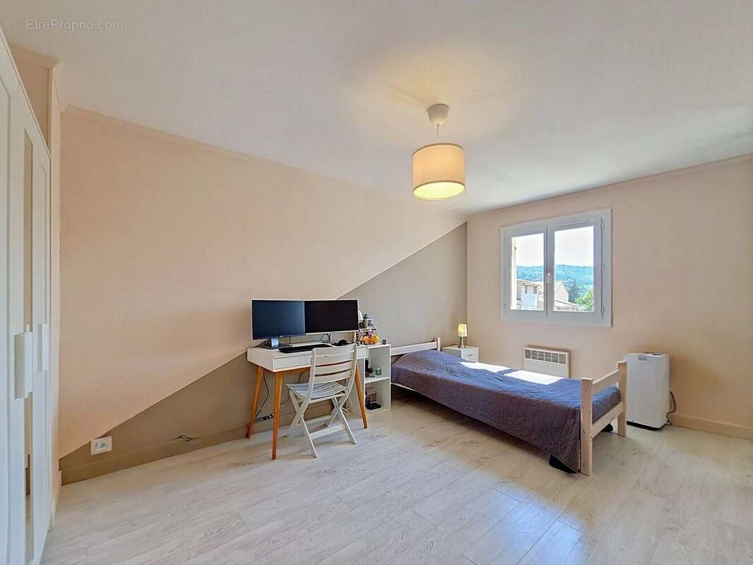 Maison à LA GAUDE