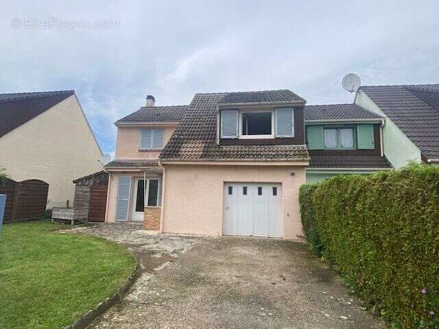 Photo 4 - Maison à ANGERVILLE-LA-CAMPAGNE