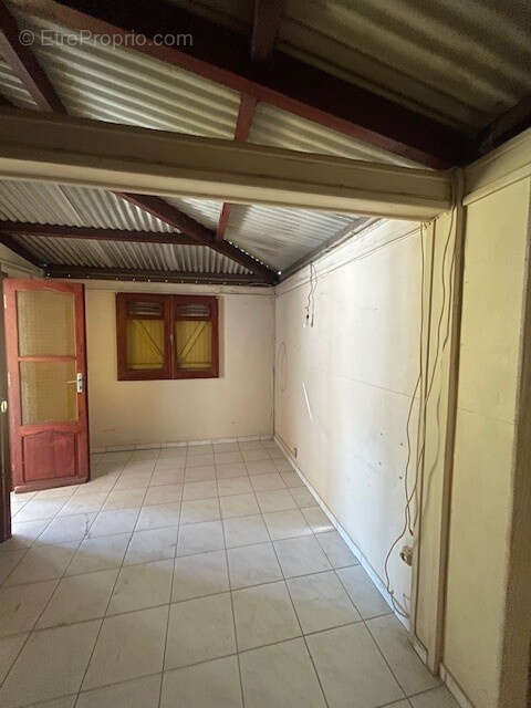 Commerce à LE MOULE