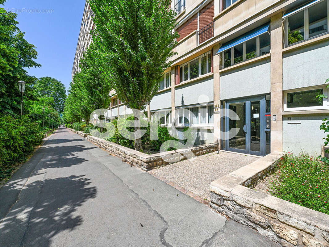 Appartement à BOULOGNE-BILLANCOURT