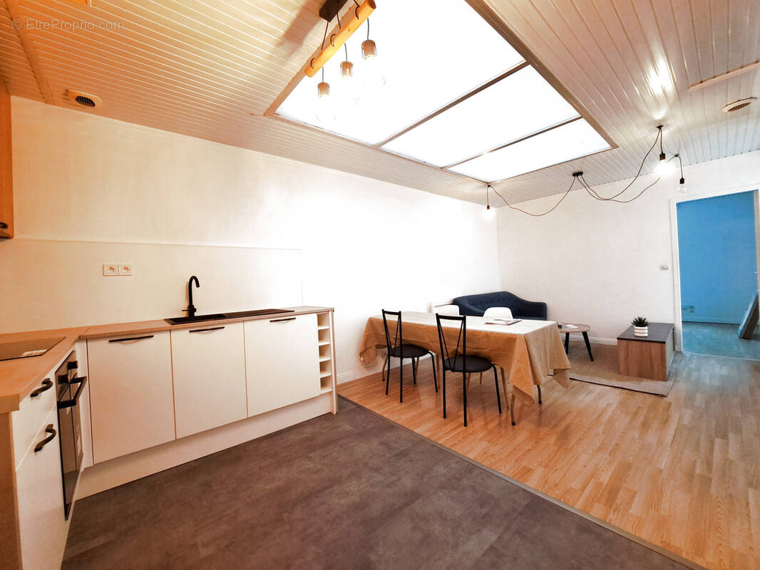 Appartement à BASSE-GOULAINE