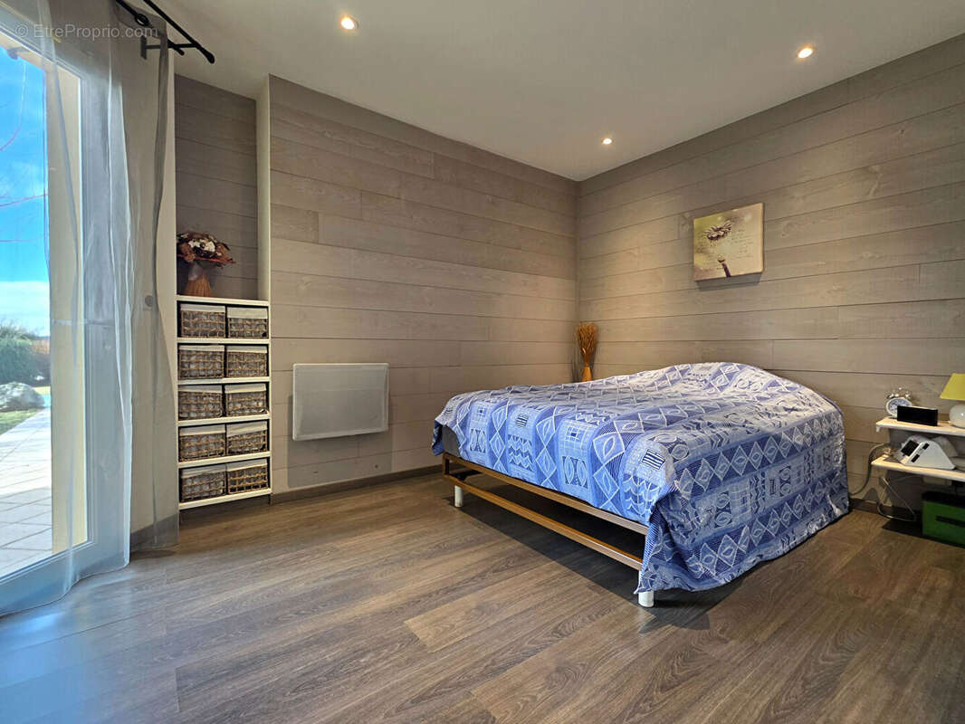 Maison à CHATILLON-SAINT-JEAN