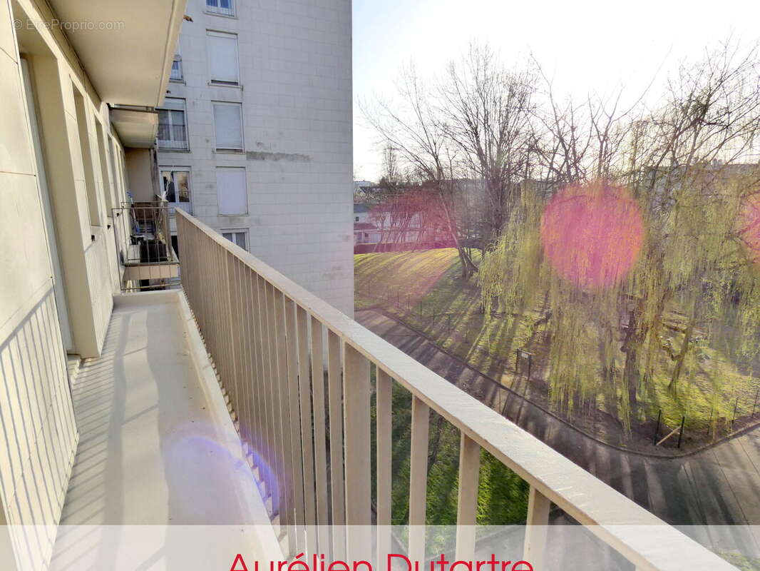 Appartement à FLEURY-LES-AUBRAIS