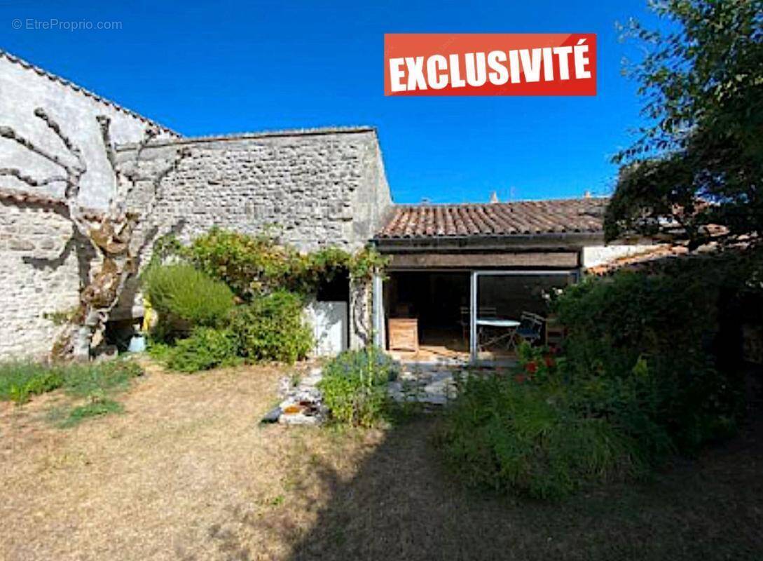 Maison à TALMONT-SUR-GIRONDE