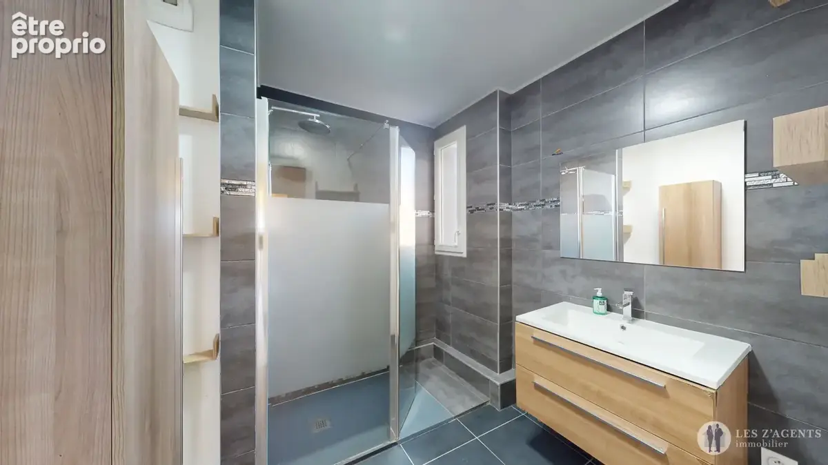 Appartement  4 pièces avec terrasse dans une copropriété de 2016 - photo 11