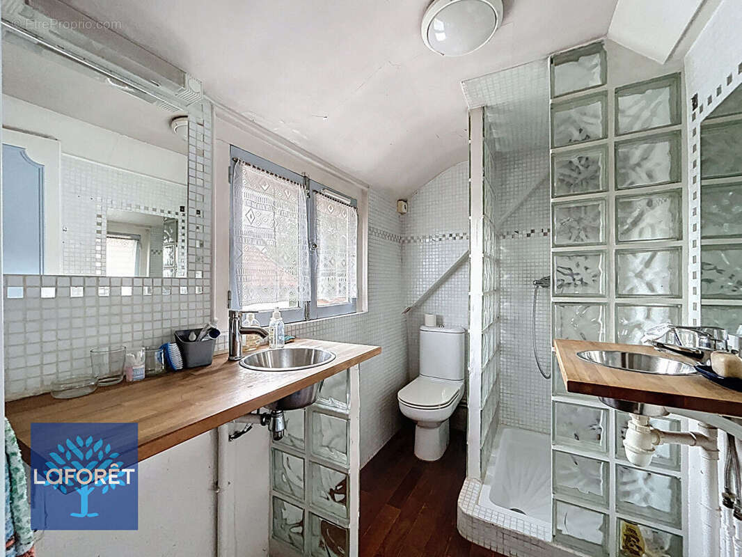 Maison à CORBEIL-ESSONNES