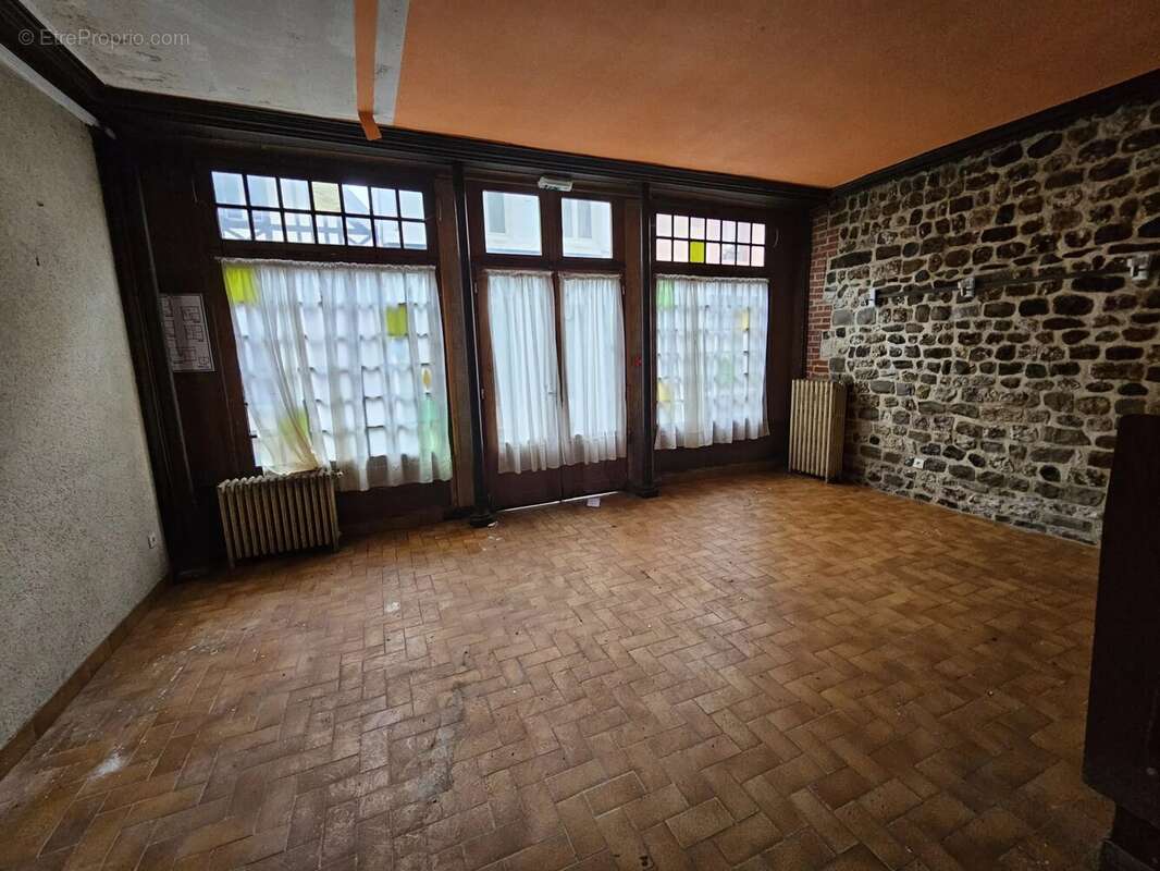 Maison à VILLERVILLE