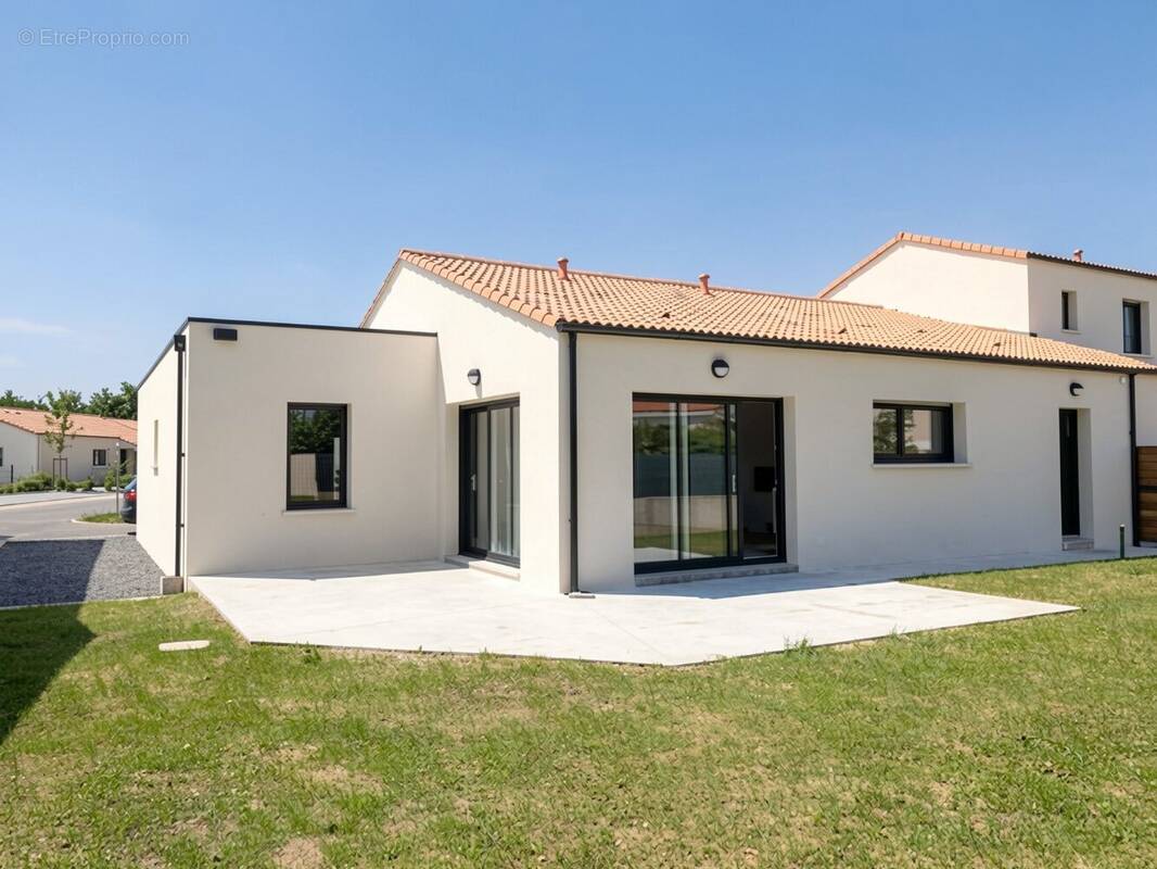 Maison à CHAVAGNES-EN-PAILLERS