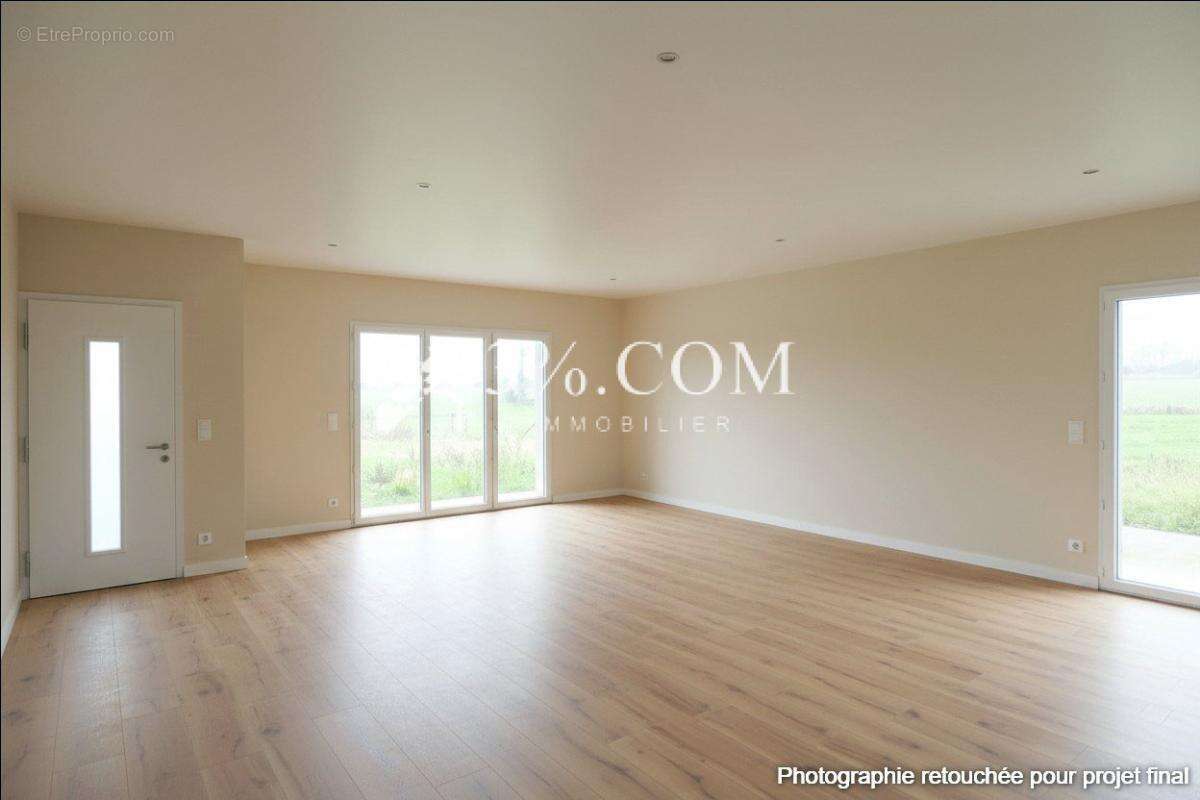 Maison à SAINT-MARTIN-EN-CAMPAGNE