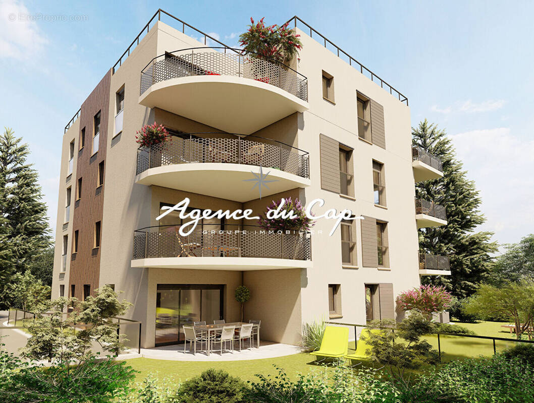 Appartement à SAINT-RAPHAEL