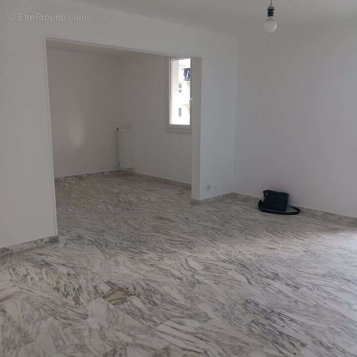 Appartement à LA GARDE