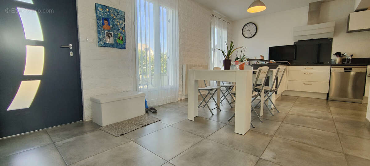 Maison à MOUSSY-LE-VIEUX