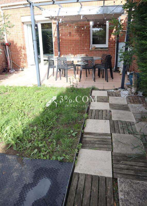 Maison à GONDECOURT