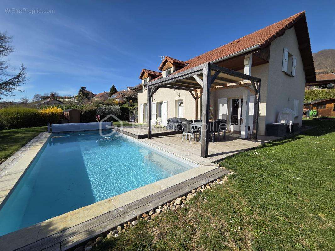 Villa Individuelle 156 m² avec piscine    469 000 € - photo 2