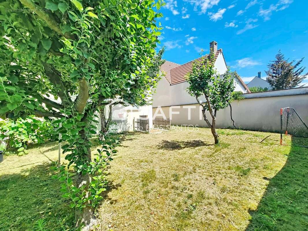 Maison 99 m² à Noisy-Le-Grand  - photo 2