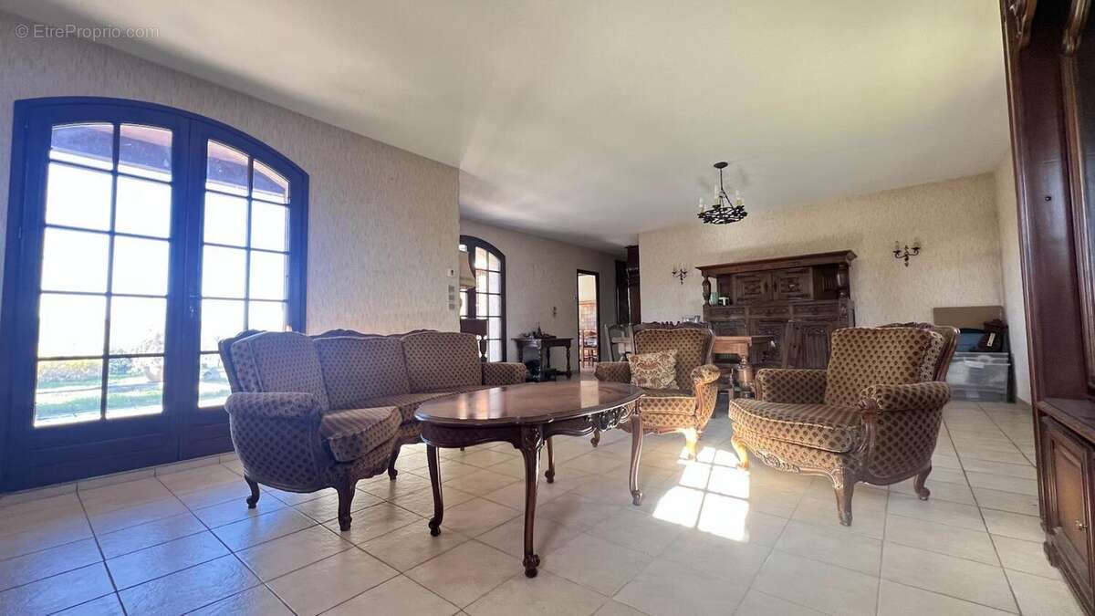 Photo 8 - Maison à DOMMARTIN