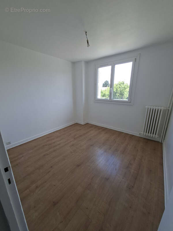 Appartement à VILLERS-SOUS-SAINT-LEU
