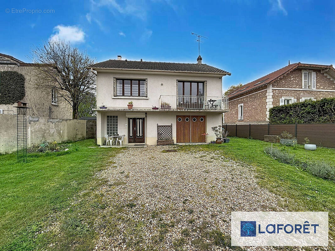 Maison à LE PLESSIS-TREVISE