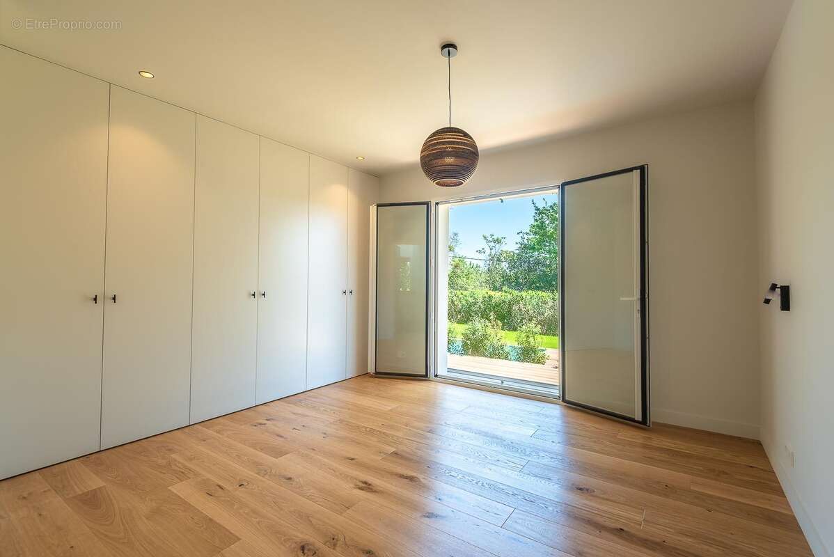 Maison à ARBONNE