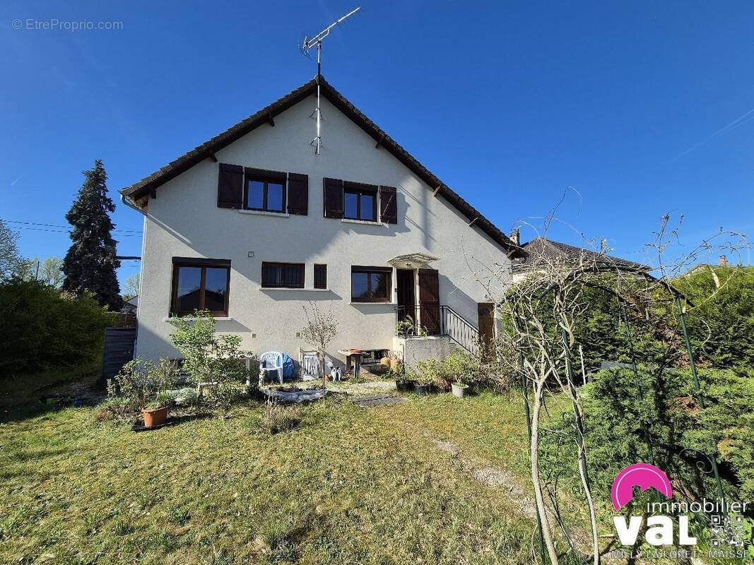 Maison à MILLY-LA-FORET