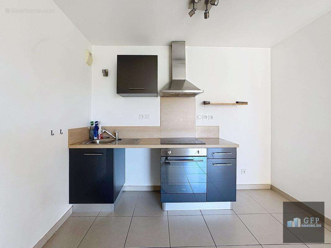 Appartement à BORMES-LES-MIMOSAS