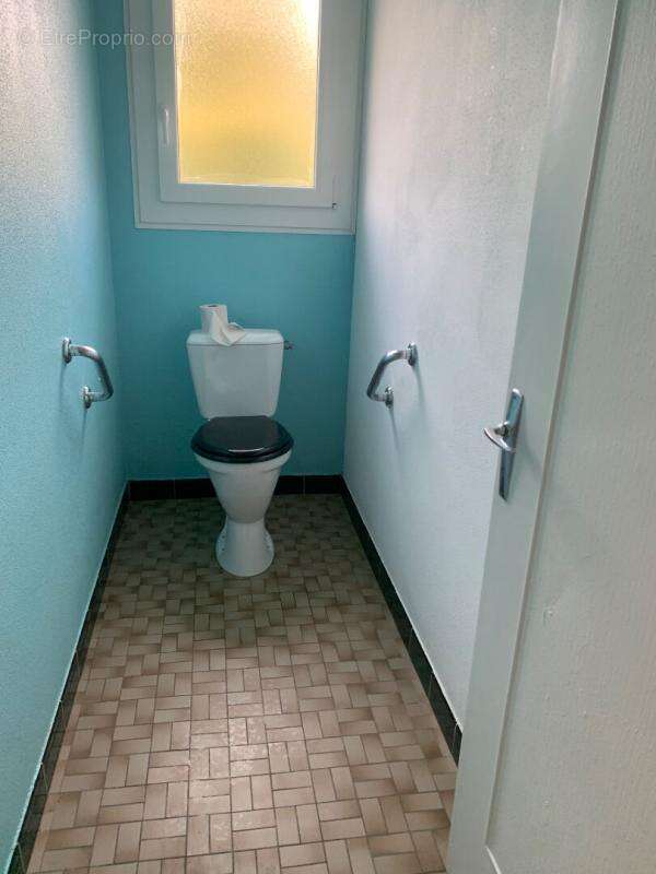 Maison à SAINT-ETIENNE-DE-BRILLOUET