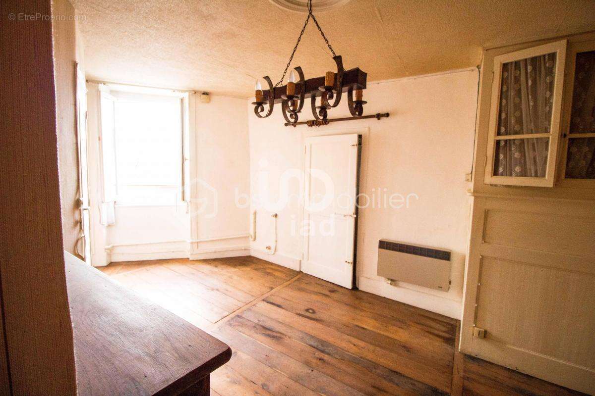 Maison à BOURGANEUF