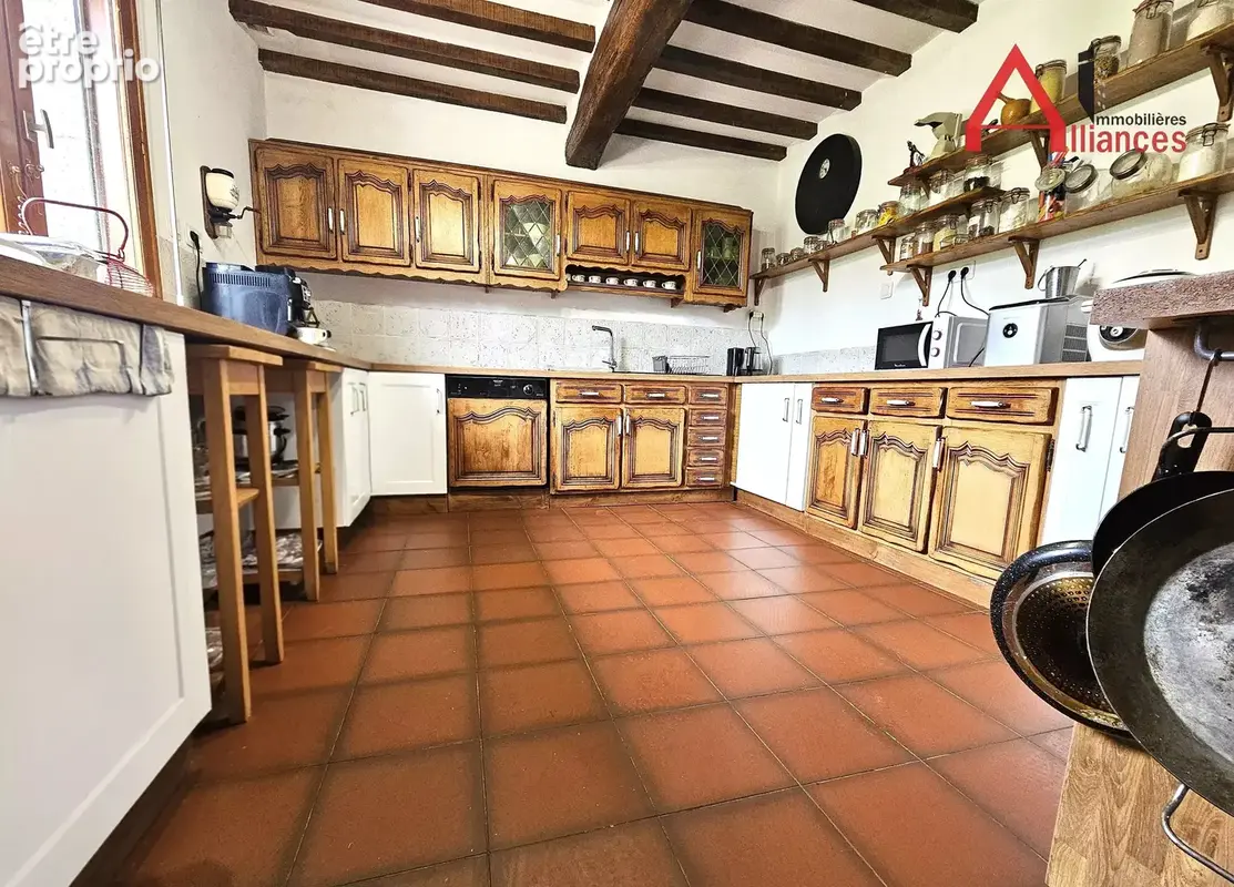 Maison 9 pièces 185 m² à vendre à Villers-Sous-Foucarmont (76340) - photo 2