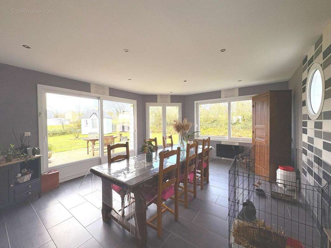 Maison à SAINT-MALO-DE-LA-LANDE