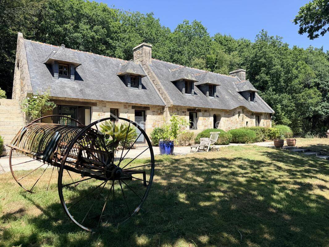 Maison à ROSNOEN