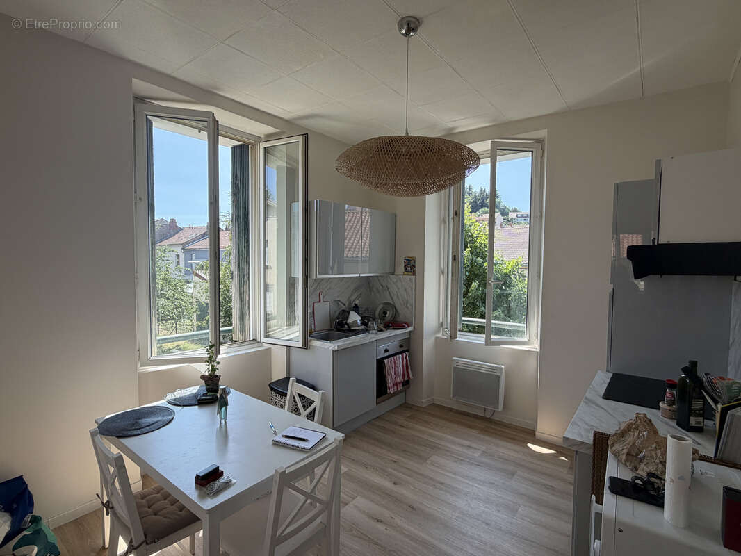 Appartement T4 de 93 m2 Lumineux, 3 chambres - Environnement calme - photo 13