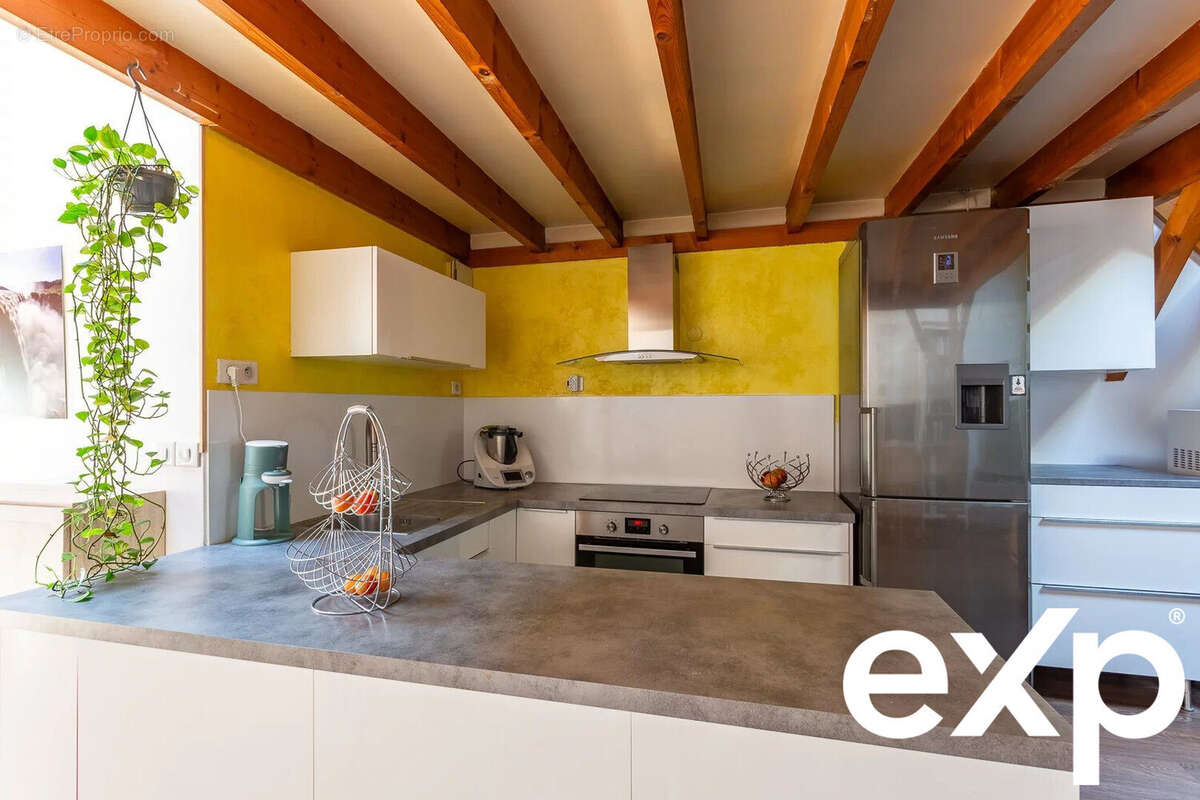 Appartement à SAINTE-GENEVIEVE-DES-BOIS