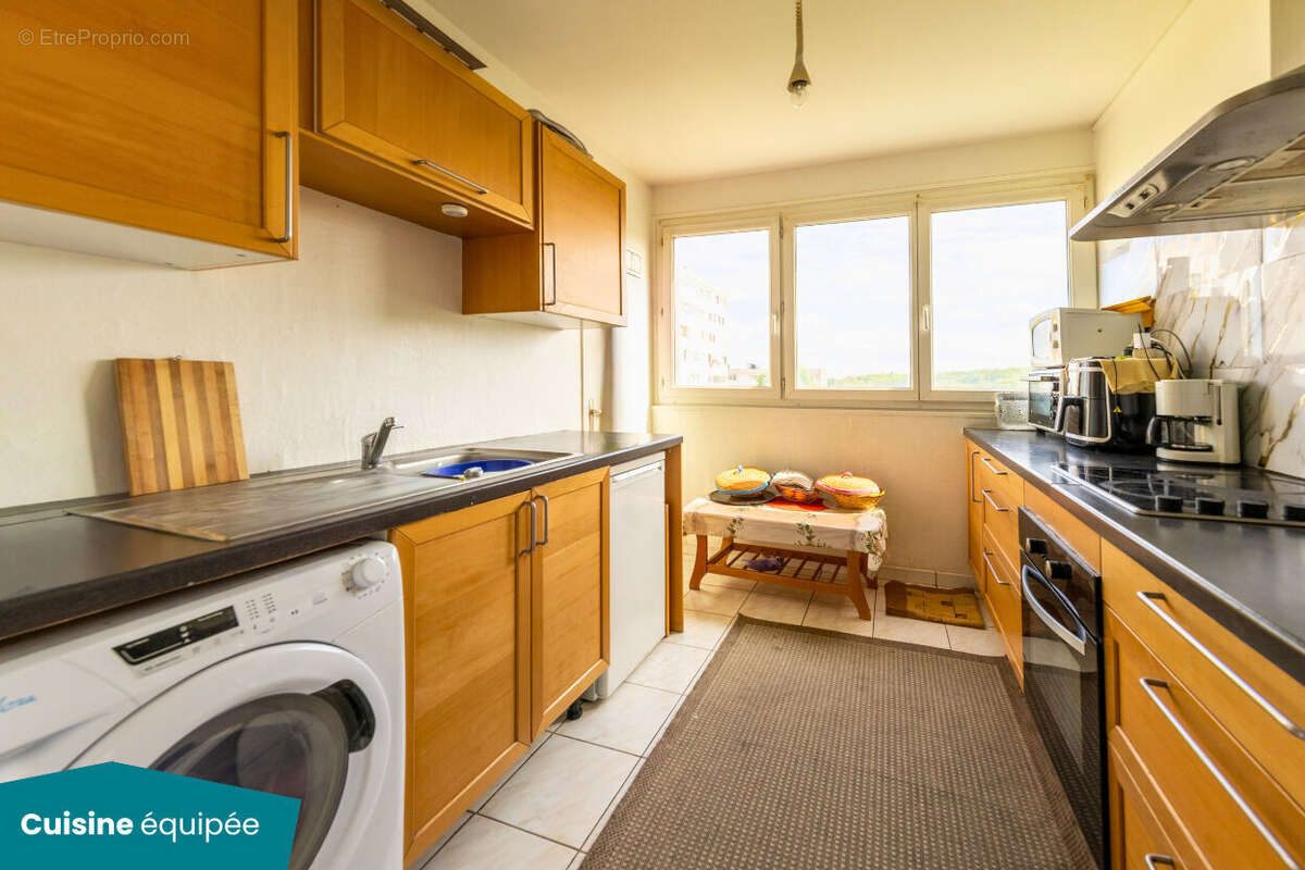 Appartement à RIS-ORANGIS