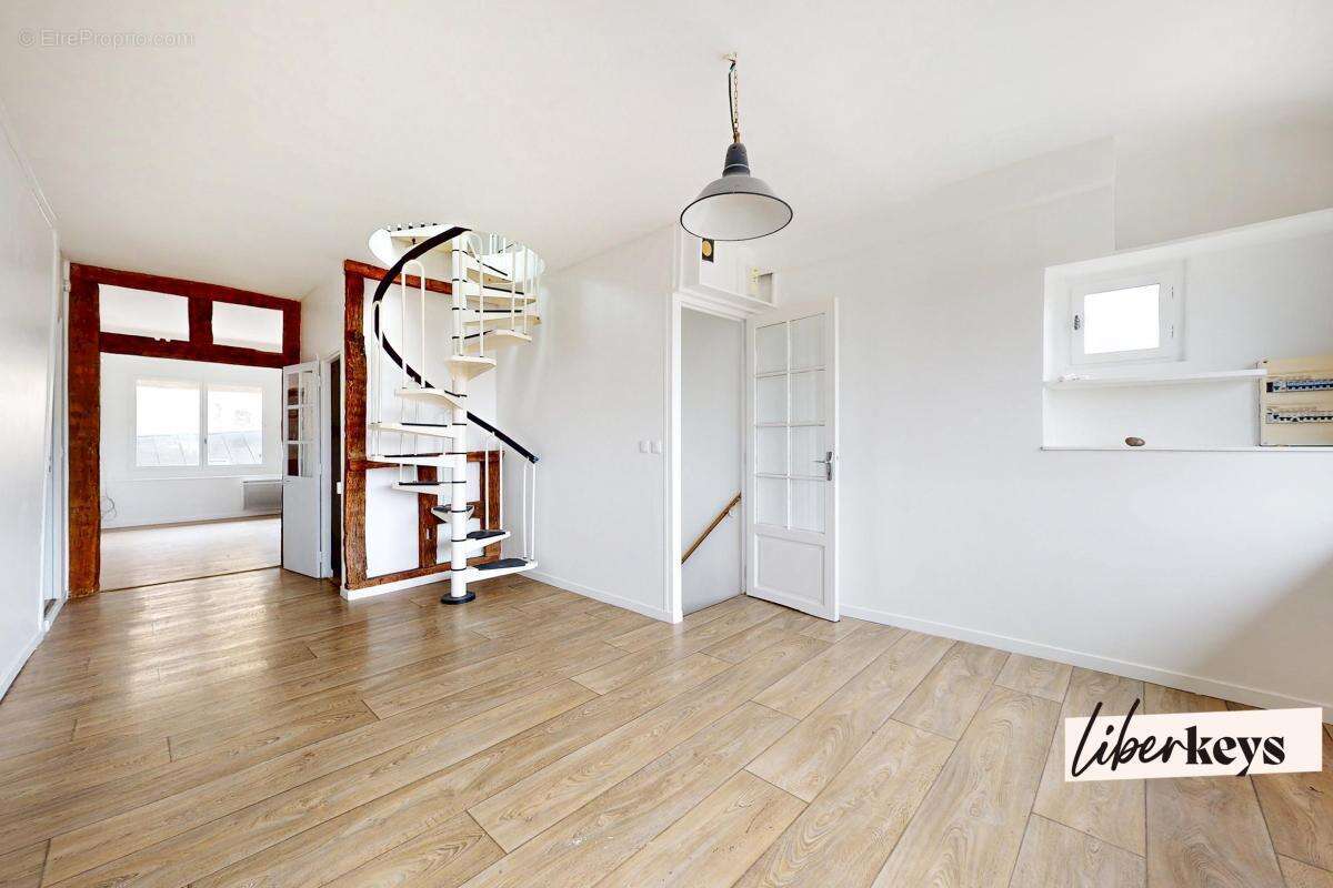Appartement à MONTFORT-L'AMAURY