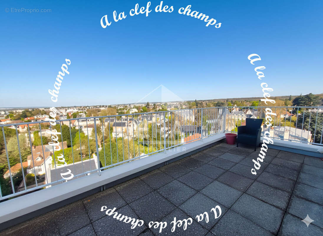 Appartement à VERSAILLES