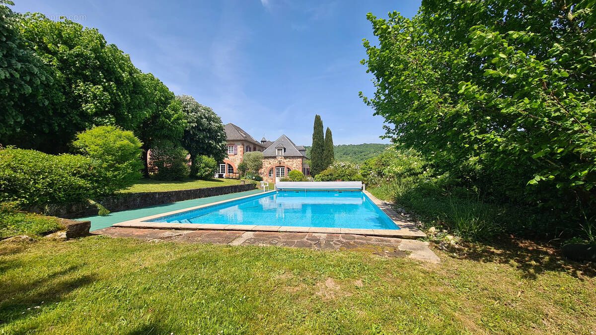 Maison à MEYSSAC