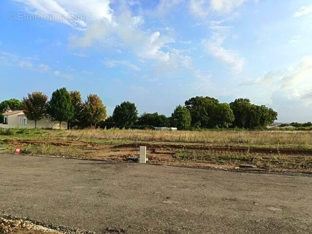 Terrain à SAINT-NAZAIRE-SUR-CHARENTE