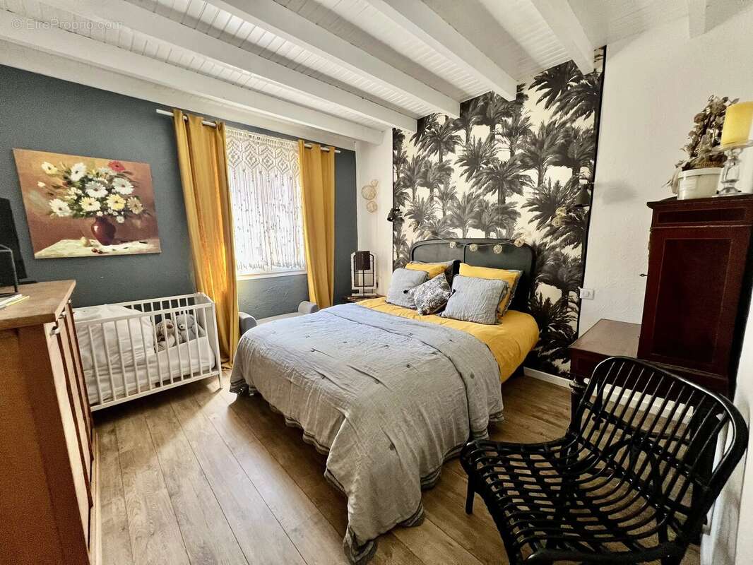 Maison 171 m² à Taillades  - photo 10
